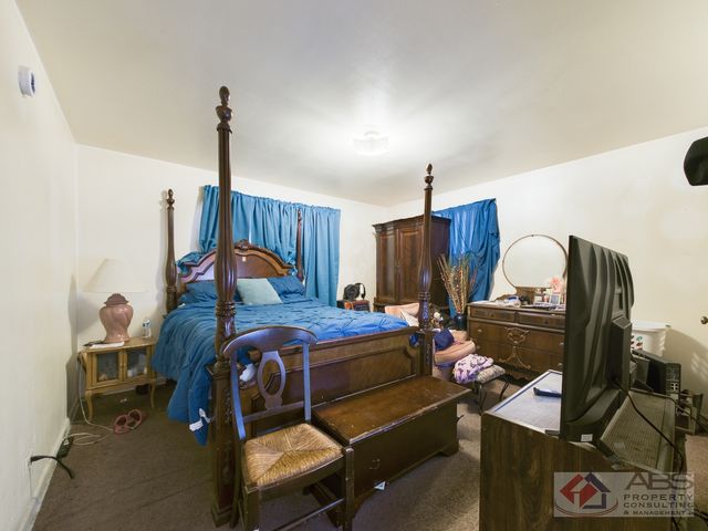 15509 Rose Drive, South Holland, IL 60473