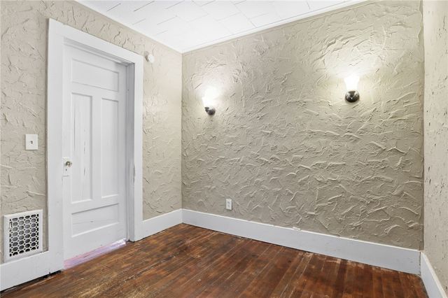 29 Dakota Street, Rochester, NY 14611