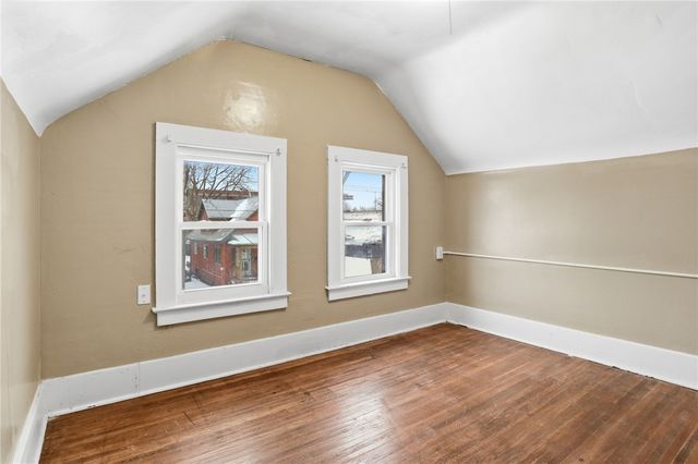 29 Dakota Street, Rochester, NY 14611