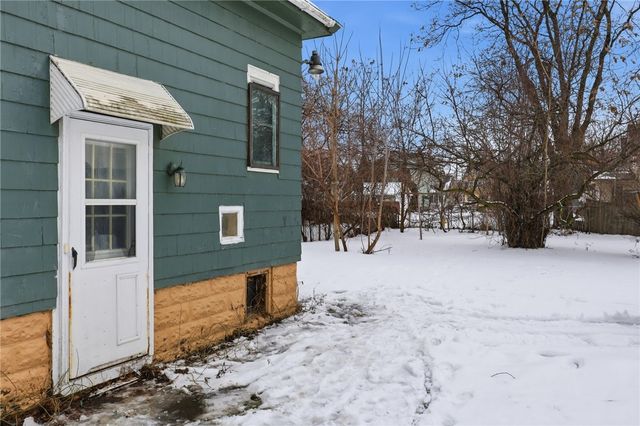 29 Dakota Street, Rochester, NY 14611