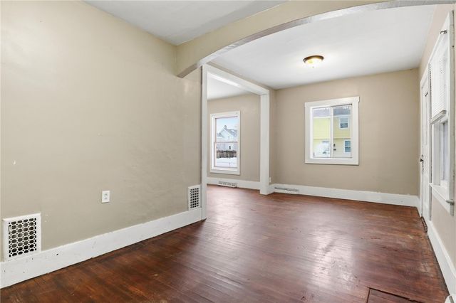 29 Dakota Street, Rochester, NY 14611