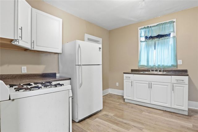 29 Dakota Street, Rochester, NY 14611