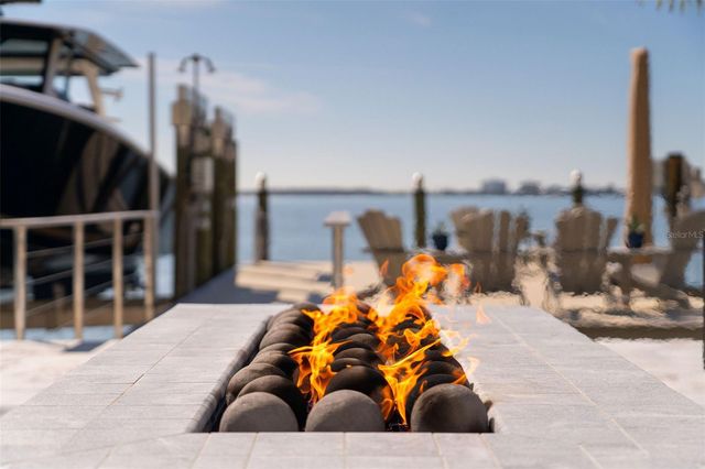 5907 BAYVIEW CIRCLE S, Gulfport, FL 33707