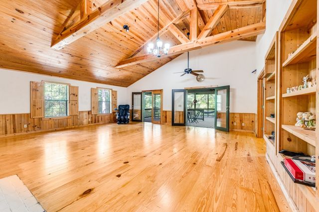 539 N Duncanville Road, Cedar Hill, TX 75104