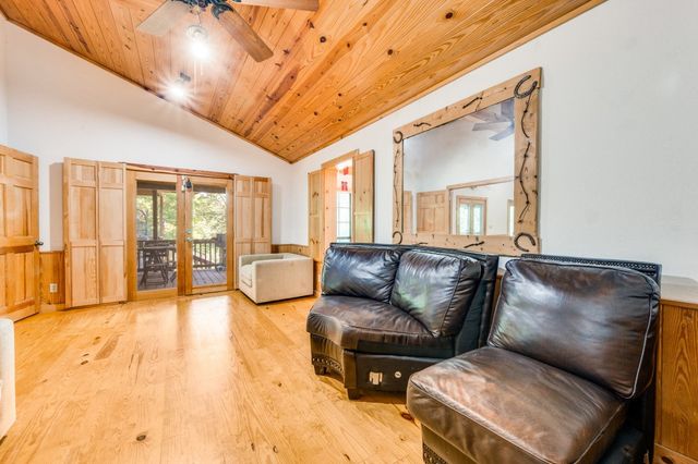 539 N Duncanville Road, Cedar Hill, TX 75104