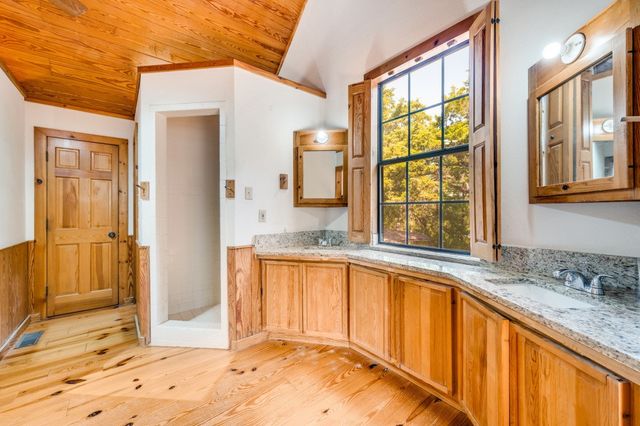 539 N Duncanville Road, Cedar Hill, TX 75104