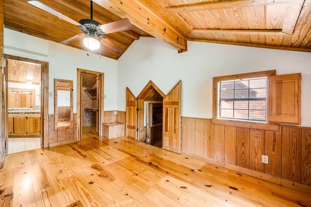 539 N Duncanville Road, Cedar Hill, TX 75104
