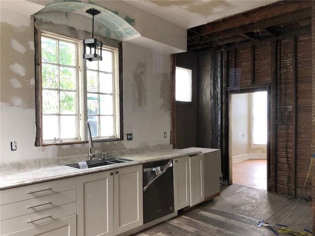 524 S Grand Avenue, Sedalia, MO 65301