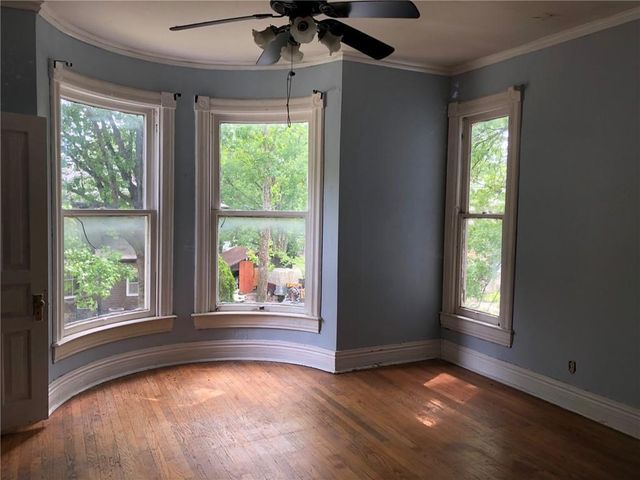 524 S Grand Avenue, Sedalia, MO 65301