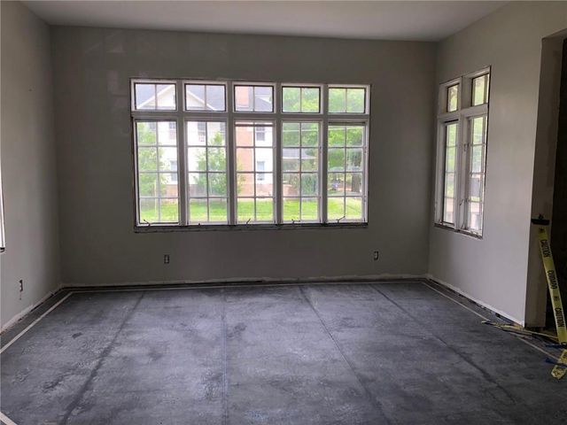 524 S Grand Avenue, Sedalia, MO 65301