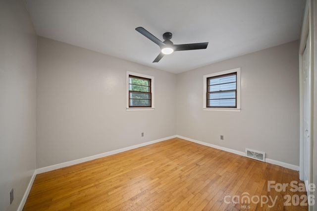 212 Pennsylvania Avenue, Asheville, NC 28806
