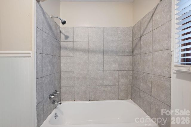 212 Pennsylvania Avenue, Asheville, NC 28806