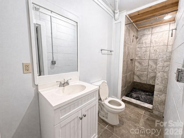 212 Pennsylvania Avenue, Asheville, NC 28806