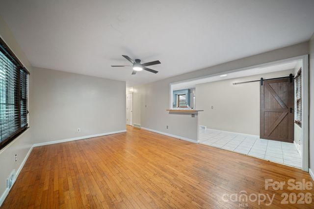 212 Pennsylvania Avenue, Asheville, NC 28806