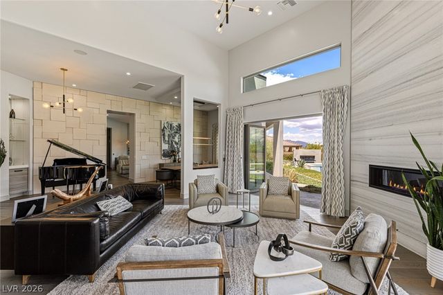 4050 North Tomsik Street, Las Vegas, NV 89129
