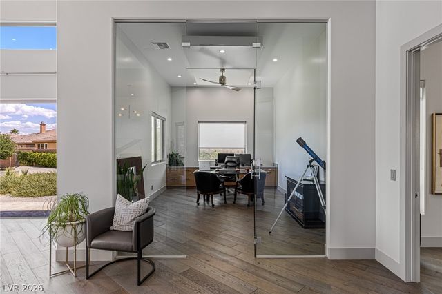 4050 North Tomsik Street, Las Vegas, NV 89129
