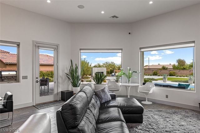 4050 North Tomsik Street, Las Vegas, NV 89129