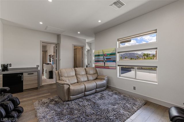 4050 North Tomsik Street, Las Vegas, NV 89129
