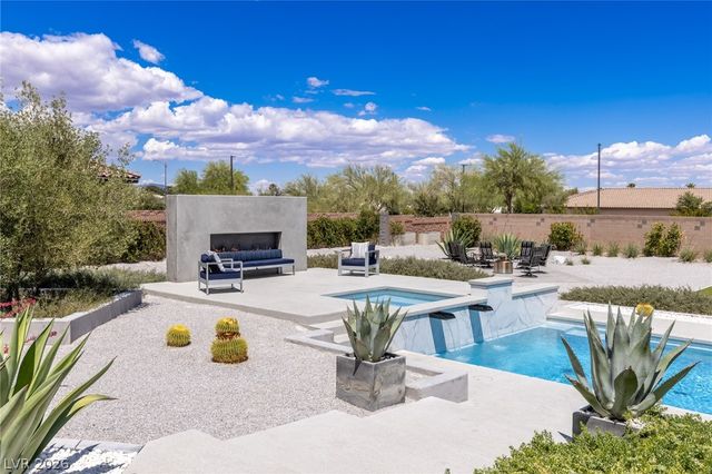 4050 North Tomsik Street, Las Vegas, NV 89129