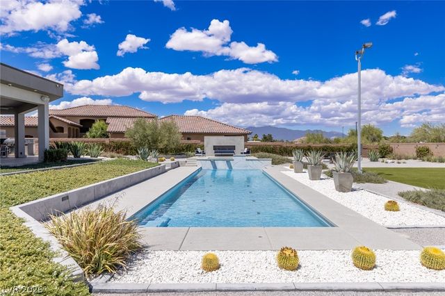 4050 North Tomsik Street, Las Vegas, NV 89129