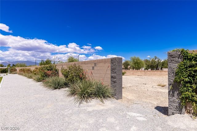 4050 North Tomsik Street, Las Vegas, NV 89129