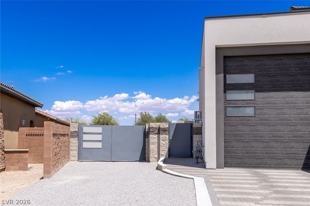 4050 North Tomsik Street, Las Vegas, NV 89129