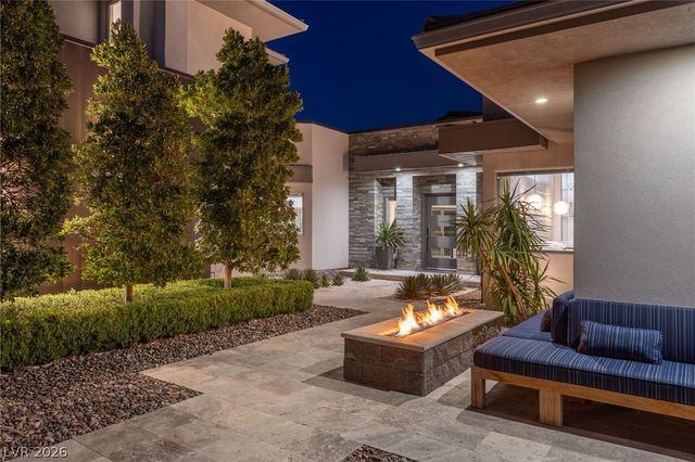 4050 North Tomsik Street, Las Vegas, NV 89129