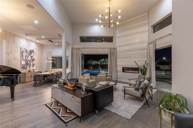 4050 North Tomsik Street, Las Vegas, NV 89129