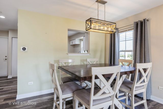 519 Jennifer Circle, Mundelein, IL 60060