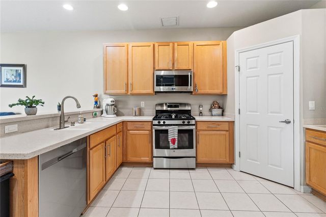 4145 WHISTLEWOOD CIRCLE, Lakeland, FL 33811