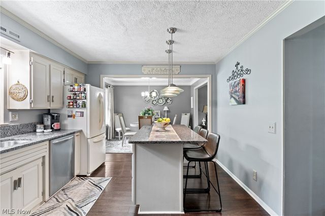 5507 Foxboro Avenue NW, Canton, OH 44718