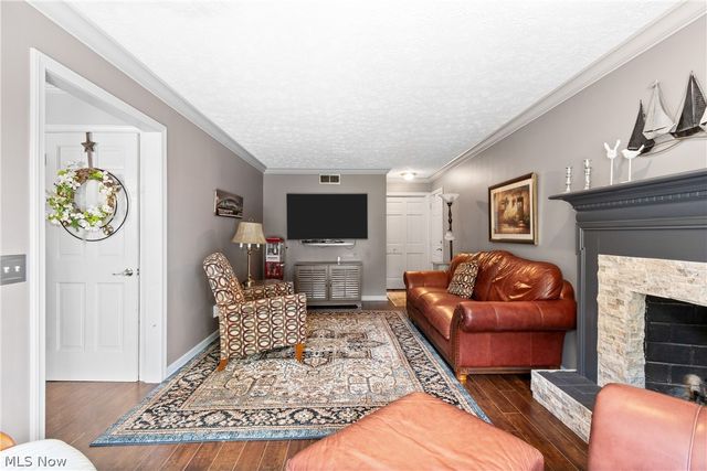 5507 Foxboro Avenue NW, Canton, OH 44718