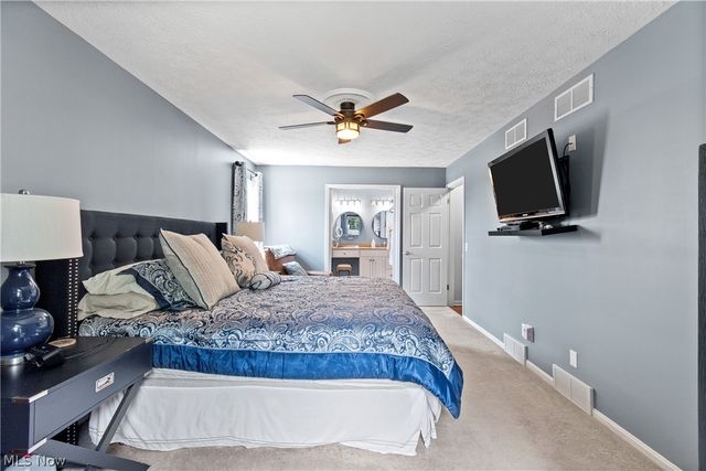 5507 Foxboro Avenue NW, Canton, OH 44718