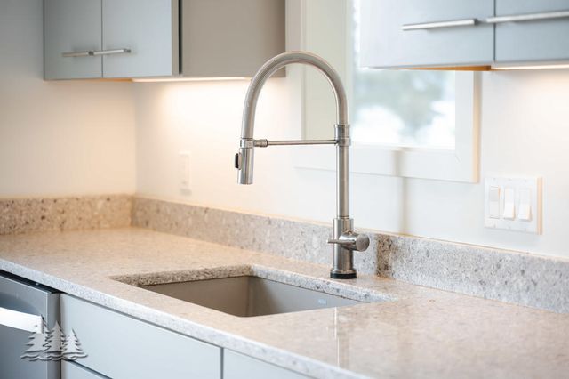 4565 Grant Drive, Lewiston, MI 49756