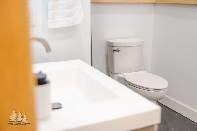 4565 Grant Drive, Lewiston, MI 49756