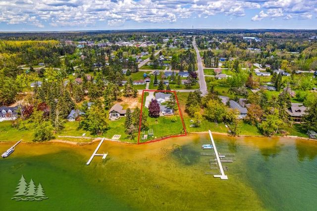 4565 Grant Drive, Lewiston, MI 49756