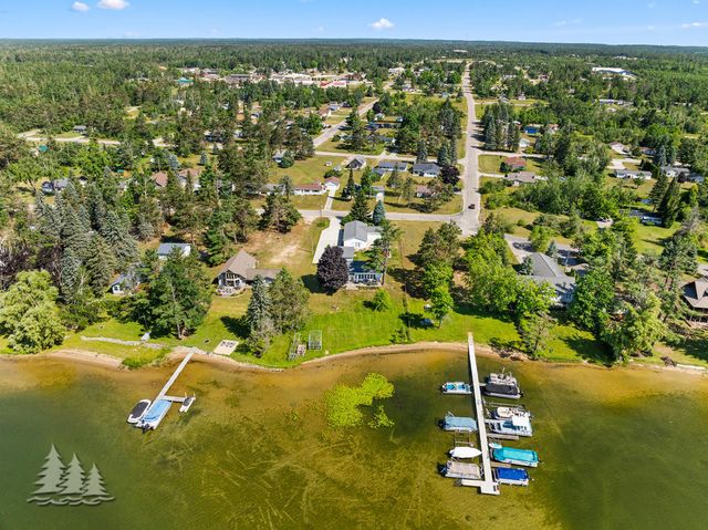 4565 Grant Drive, Lewiston, MI 49756