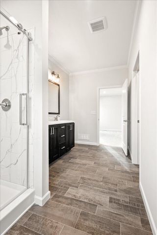 807 Sam Black Road, London, KY 40741