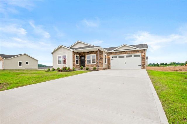 807 Sam Black Road, London, KY 40741