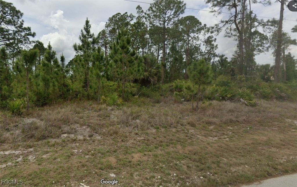 650 Montclair AVE S, Lehigh Acres, FL 33974