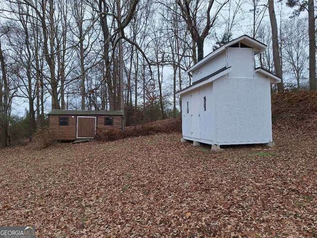 142 Hampton Street, Lula, GA 30554