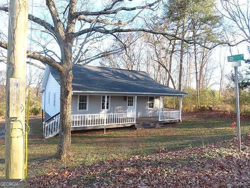 142 Hampton Street, Lula, GA 30554