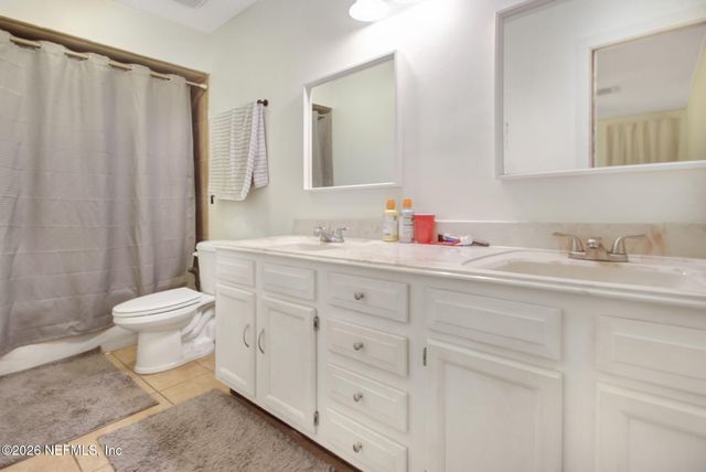 11716 VALLEY GARDEN Drive, Jacksonville, FL 32225