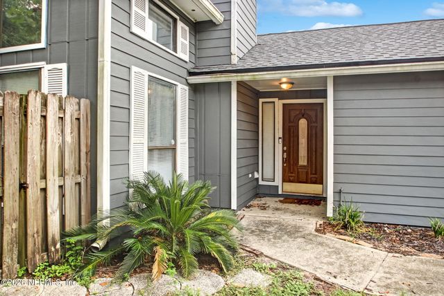 11716 VALLEY GARDEN Drive, Jacksonville, FL 32225