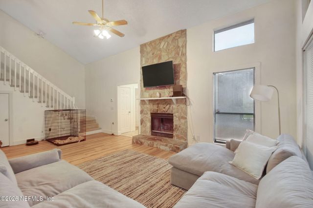 11716 VALLEY GARDEN Drive, Jacksonville, FL 32225