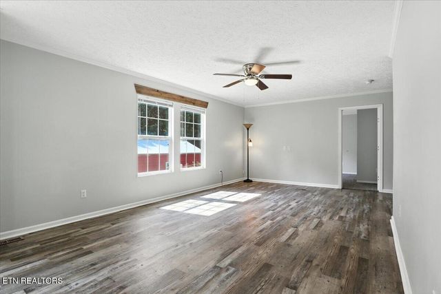 2845 Parkview Court, Maryville, TN 37803