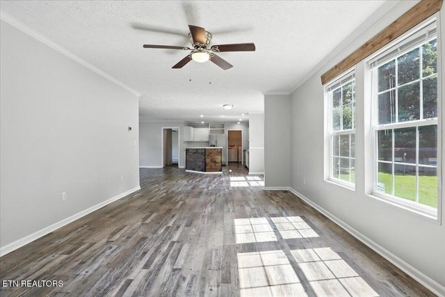 2845 Parkview Court, Maryville, TN 37803