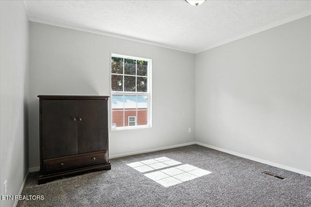2845 Parkview Court, Maryville, TN 37803