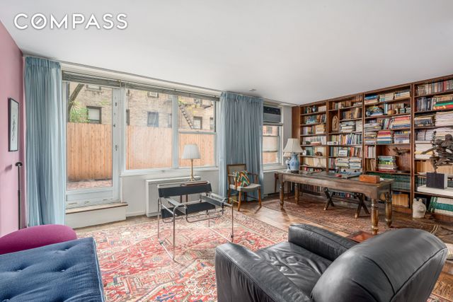 207 E 74th St Apt 1L, New York City, NY 10021