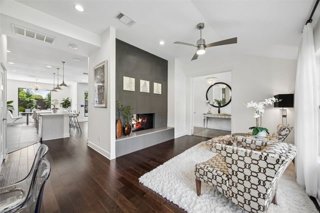 6610 Southpoint Drive, Dallas, TX 75248